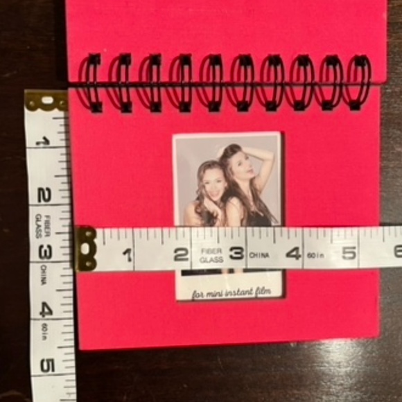 NEW stand up flip photo album for mini instant film, bright pink, holds 36 pics - Picture 5 of 8